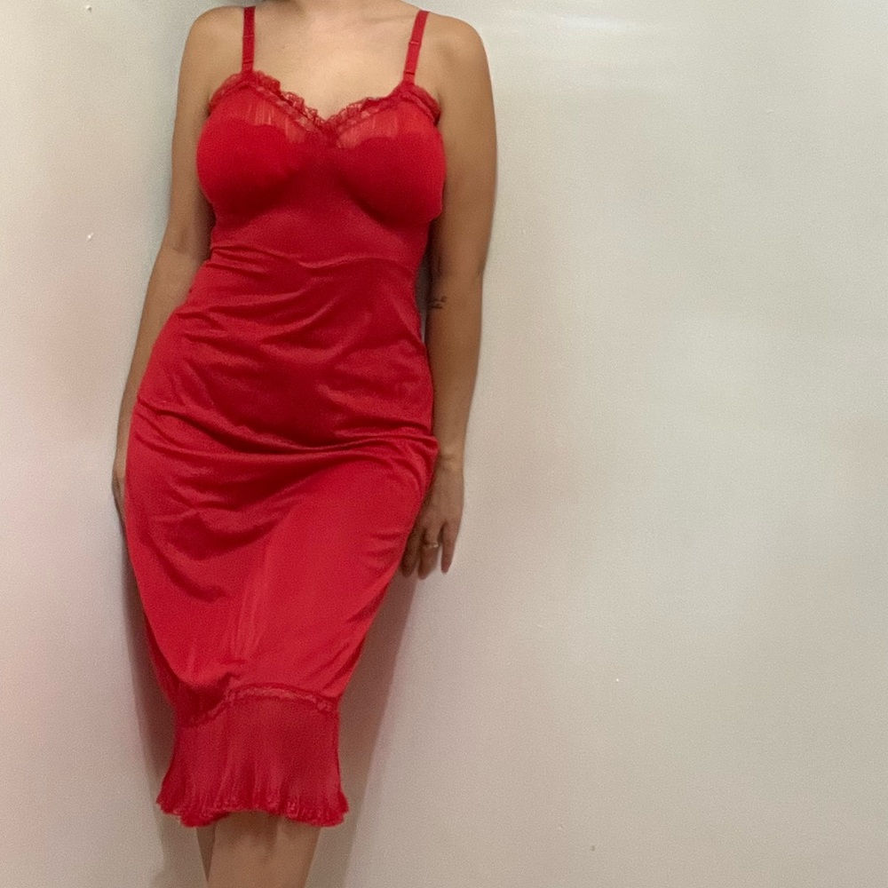 Vintage bombshell pinup red lingerie slip dress size 32